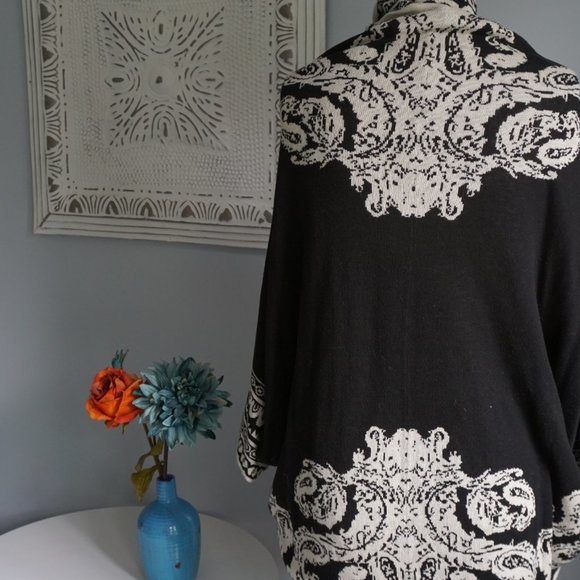 Romeo + Juliet Couture Blk/Wt Open cardigan, S - Picture 6 of 10
